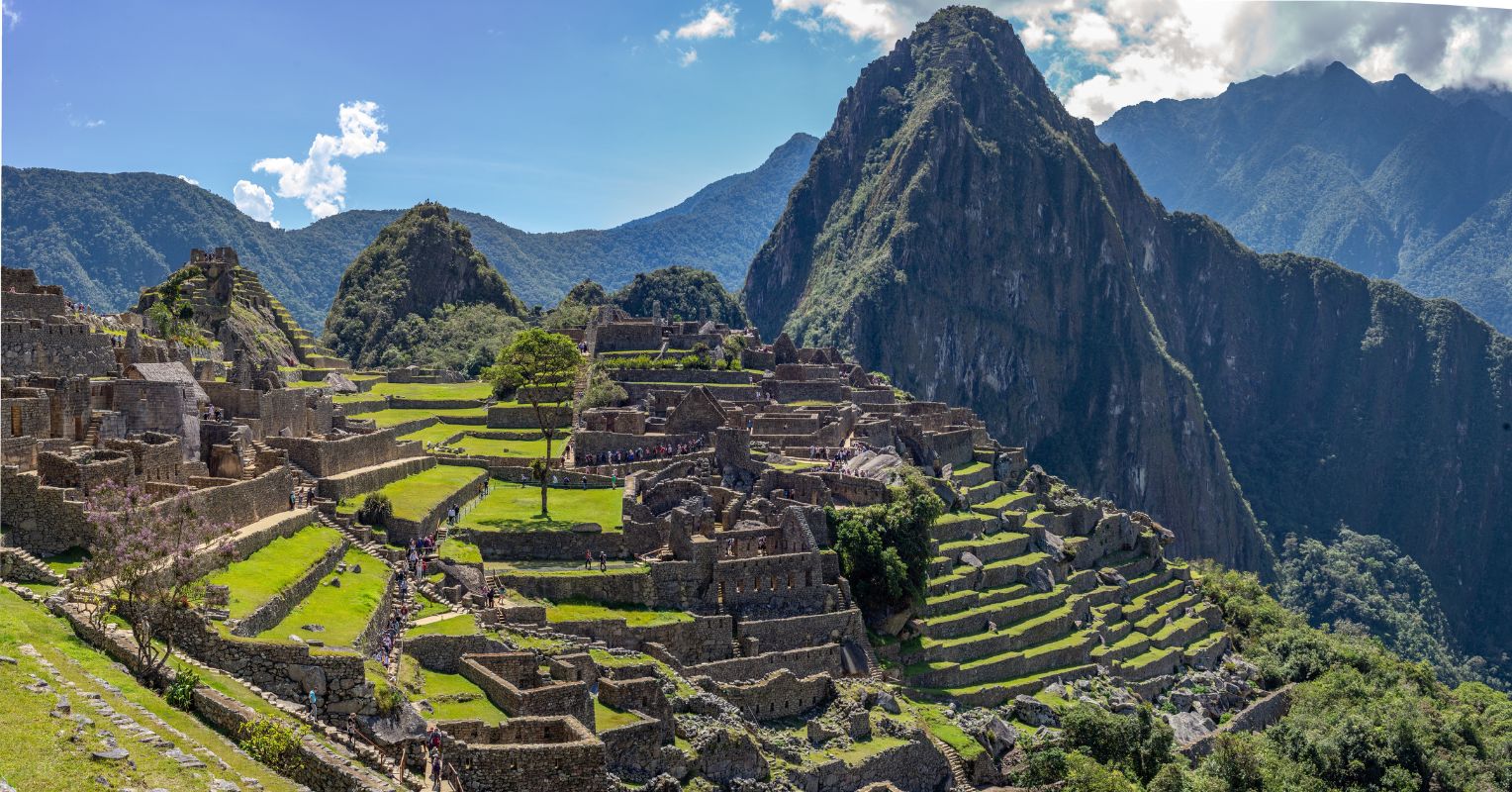 Image of Machu Picchu's beautiful landscape